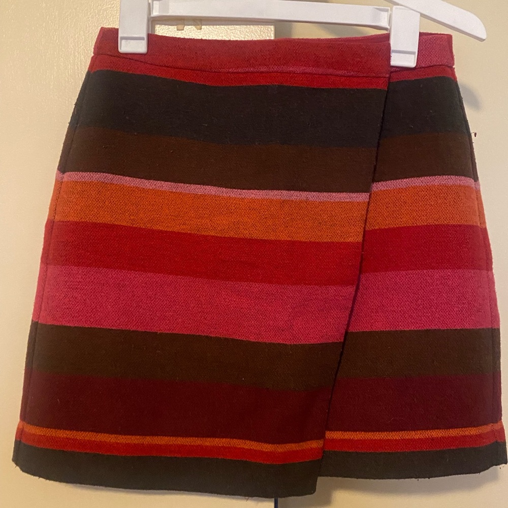 LOFT true wrap skirt